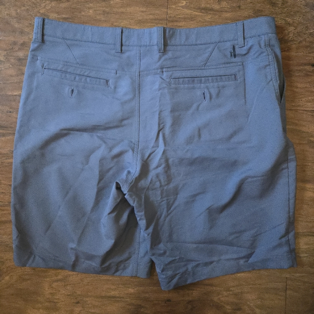 Johnnie-O Shorts Mens Size 40 Lightweight Golf Performance wear surfing boarding
